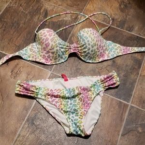 Rainbow leopard print vs bikini size large 36D